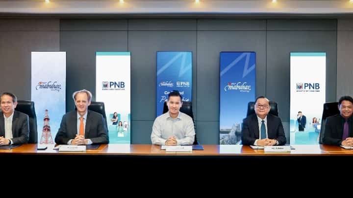 (FROM left) PAL Executive Vice President / Chief Operating Officer Atty. Carlos Luis Fernandez, PAL President Richard Nuttall, Lucio Tan Group Inc. and PAL Holdings Inc. President and Chief Operating Officer Lucio C. Tan III, PNB President and Chief Executive Officer Edwin Bautista and PNB Chief Financial Officer Francis Albalate at the signing of the memorandum of agreement held recently at the Lucio K. Tan Jr. Center in Pasay City.