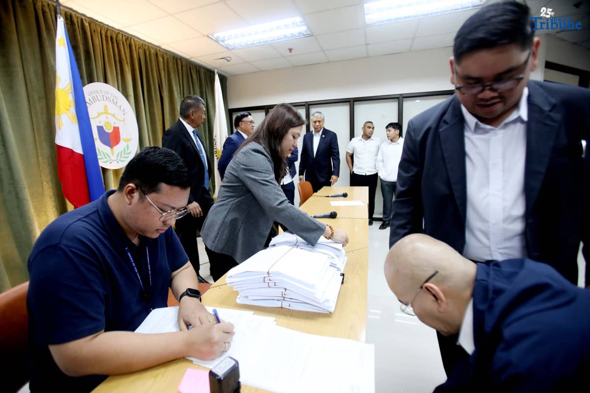 (November 04 2025) ICI chairperson Andres Reyes Jr. submitted another referral before the Ombudsman with Ombudsman Crispin Remulla to oversee during the submission, in the case related to the investigation of the anomalous flood control projects on Tuesday November 4 2025, ICI urging an vestigation of former DPWH Secretary Manuel Bonoan, former Undersecretaries Roberto Bernardo and Maria Catalina Cabral, Bulacan 1st District Engineer Henry Alcantara, Assistant Engineer Bryce Hernandez, and Topnotch Catalyst Builders Inc. owner Eumir Villanueva for their supposed involvement in an irregular riverbank protection project in Plaridel, Bulacan. Photo/Analy Labor