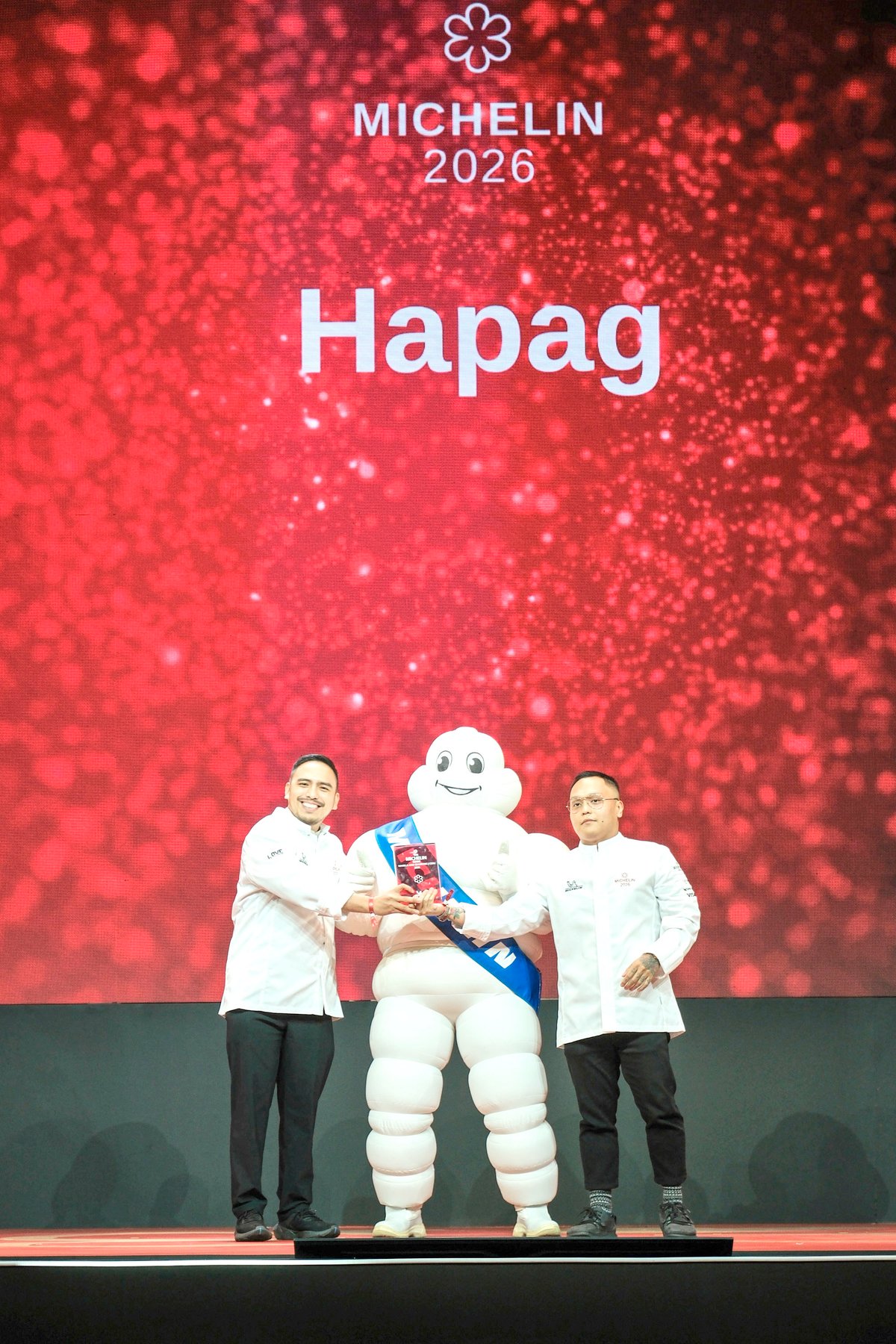 HAPAG’s Chefs Thirdy Dolatre and Kevin Navoa.