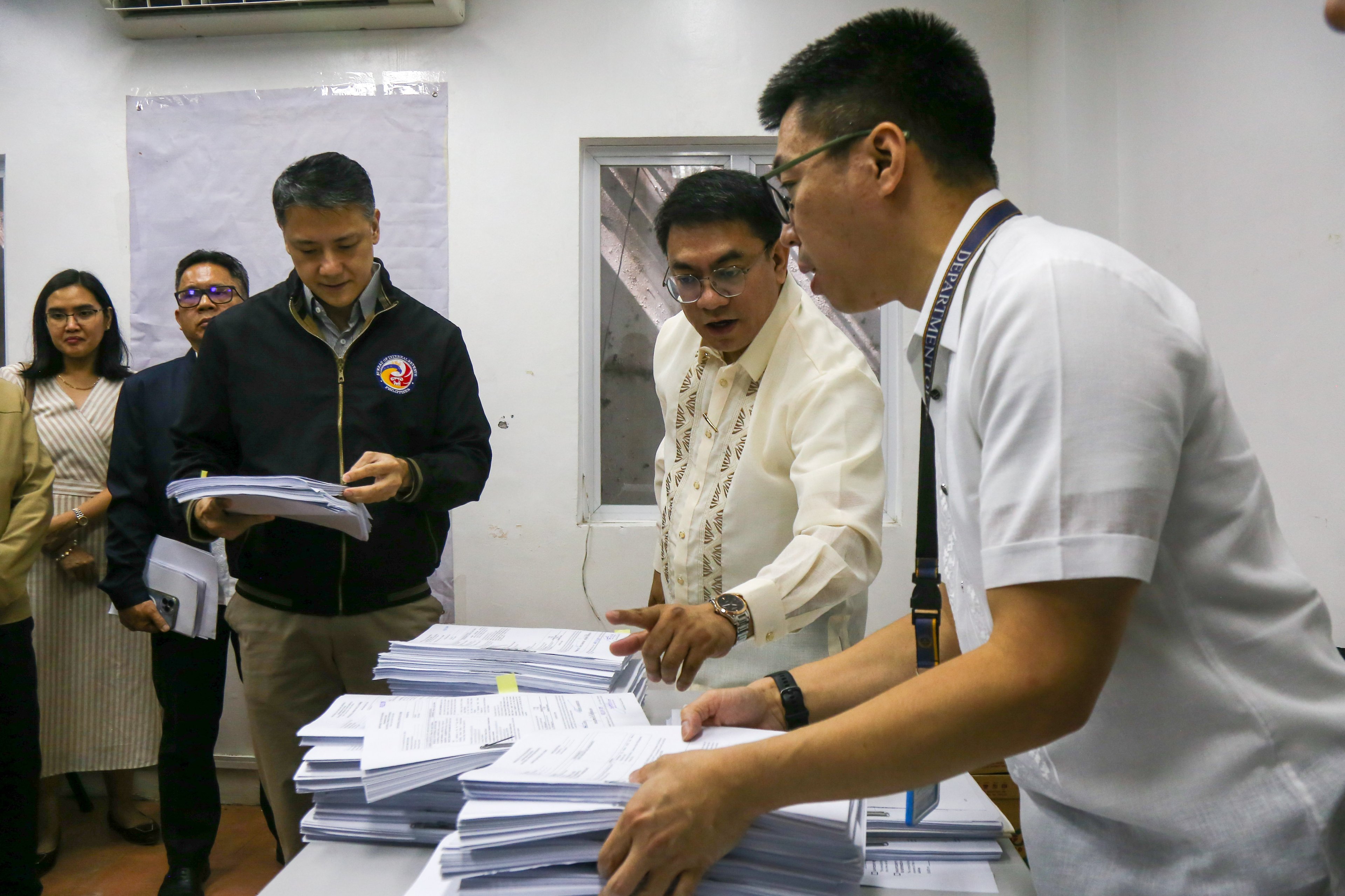 BIR files raps vs ex-DPWH officials