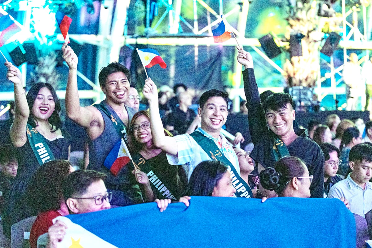 PAGEANT fans and supporters.