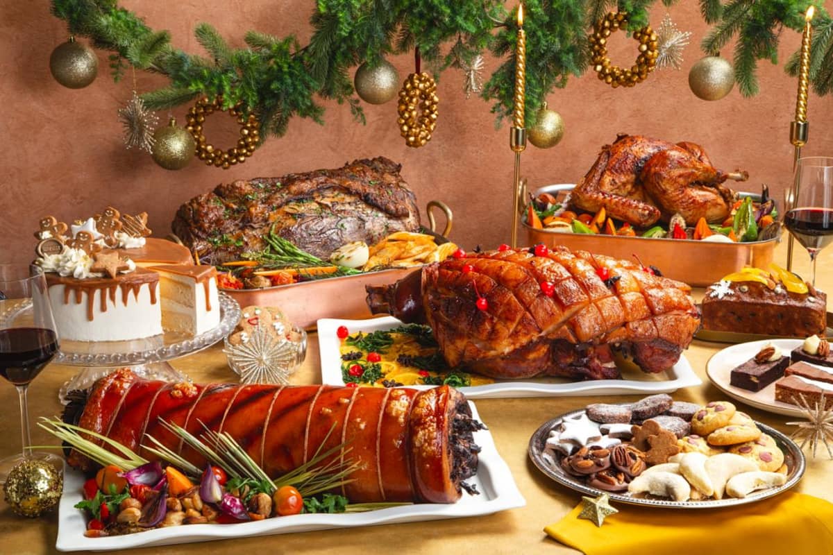 Marco Polo Ortigas Manila unveils its holiday feast selections, featuring carved roasts, festive desserts, and Filipino Christmas favorites at Cucina.