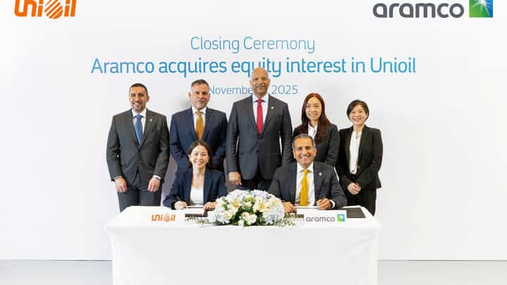 (L-R seated) Janice Eunicia Co Roxas-Chua, CEO of Unioil Petroleum Philippines Inc., and Nader Al Douhan, Director of International Retail, Aramco; (L-R standing) Amr T. Daiel, Director of Downstream Transaction Development, Aramco; Ziyad Al Juraifani, Vice President of Retail, Aramco; Yasser M. Mufti, Executive Vice President for Products & Customers, Aramco; Jamie Tan, CFO of Unioil Petroleum Philippines Inc.; and Geminesse Co, Managing Director of Unioil Energy Pte. Ltd., at the contract signing ceremony formalizing the partnership between Unioil and Aramco.