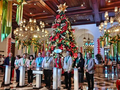 Filipino Christmas lights up Manila Hotel 