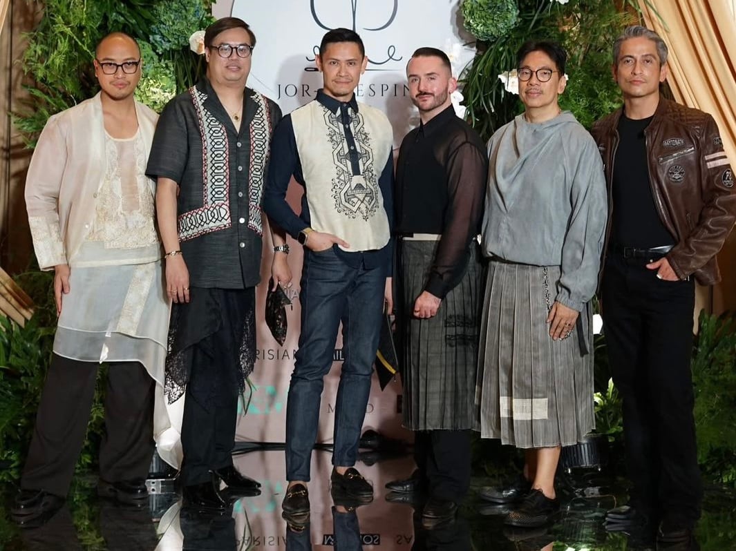 Jorell Legaspi, Carlo Crisostomo, Franc Filamor, Christopher Lea, Brian Cua and Rem Baltazar.