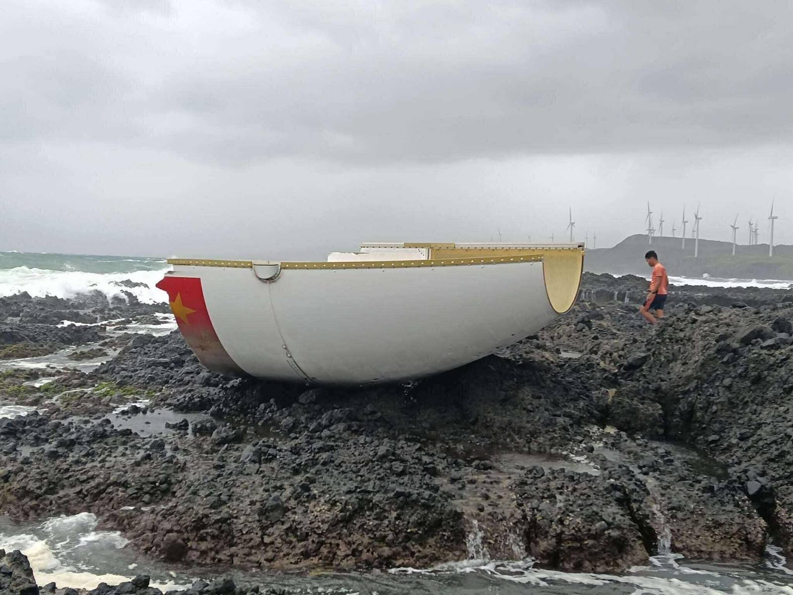 Chinese rocket debris fall near Palawan