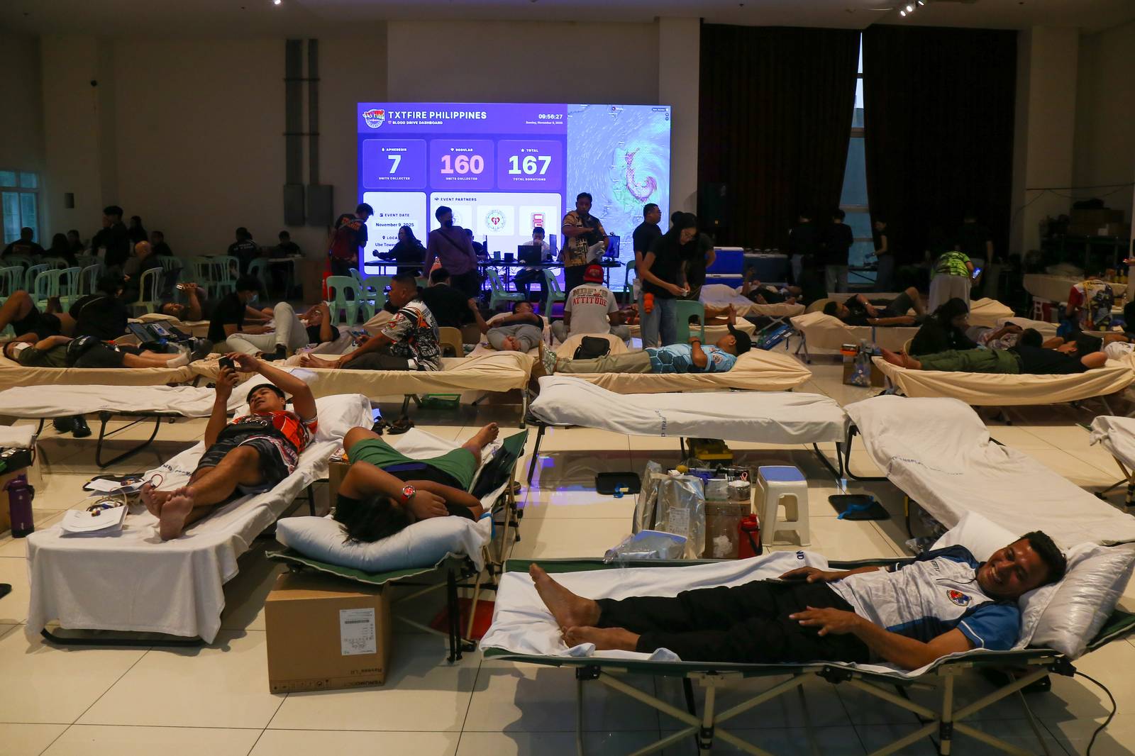 As Super Typhoon Uwan approaches, hundreds of rescue and fire volunteers still found time to donate blood at Ongpin Tower in Manila on the morning of 9 November 2025, in anticipation of a critical rise in blood demand, especially for trauma and emergency cases.