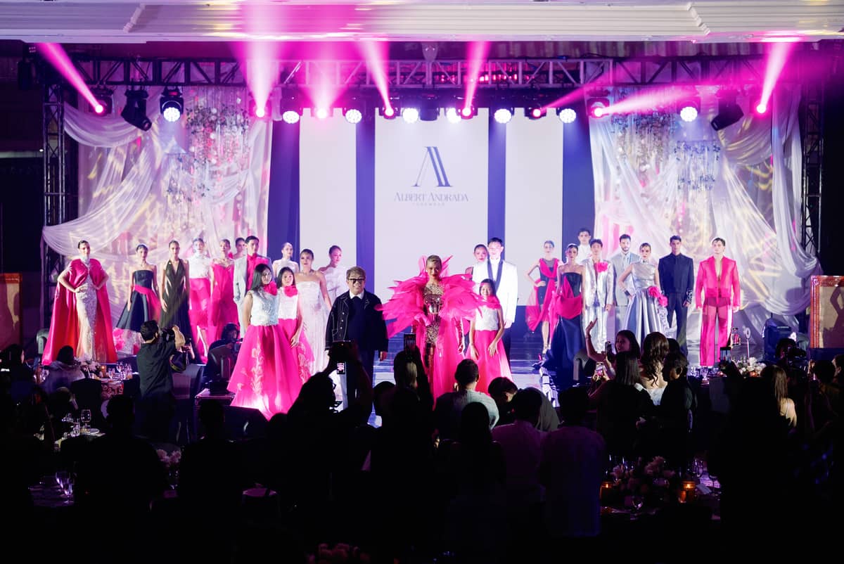 ‘THE Magenta Realm’ fashion show.