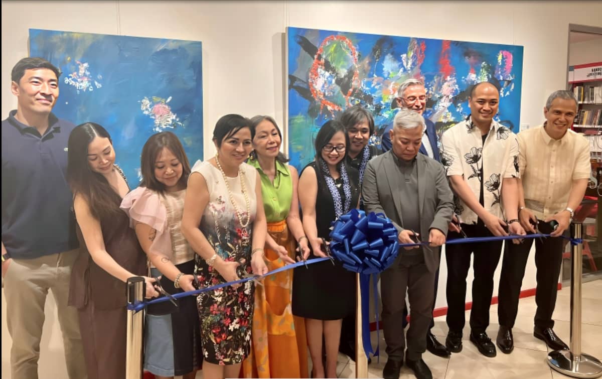 Kenji and Amanda Yuchengco, Sheila Paras, Rosita Lara Lumagui, Lisa Tinio-Bayot, curator Lyn Olazo, artist Jonathan Olazo, Dr. Eric Zerrudo, Olivier Dintinger, Jore.