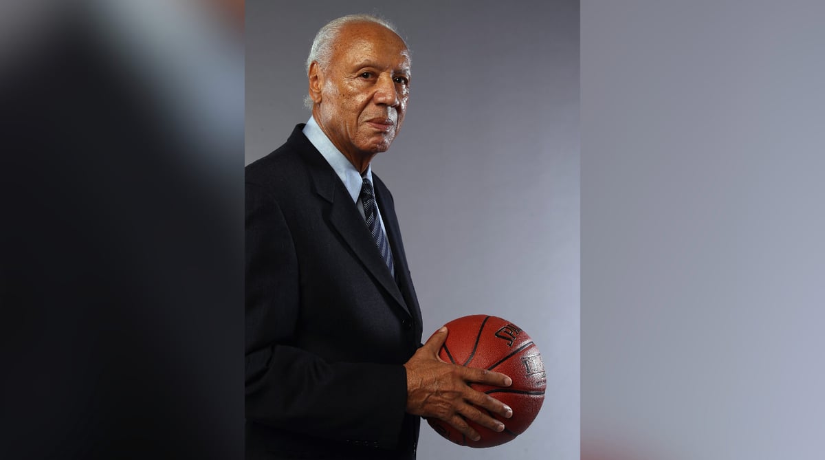 Wilkens, Hall of Famer, dies at 88