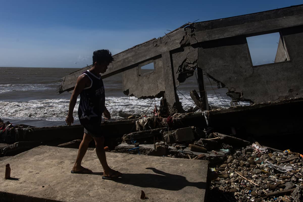 TYPHOON AFTERMATH: A coastal home in Barangay Julugan 8, Tanza, Cavite lies destroyed after being battered by Super Typhoon Uwan, Tuesday, 11 November 2025.