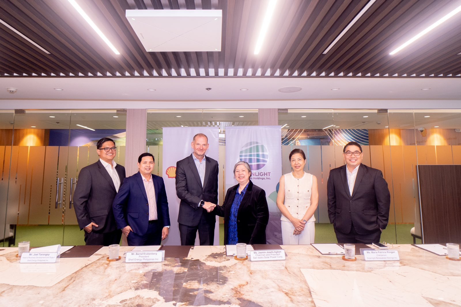 Shell signs 15-year Leyte solar deal