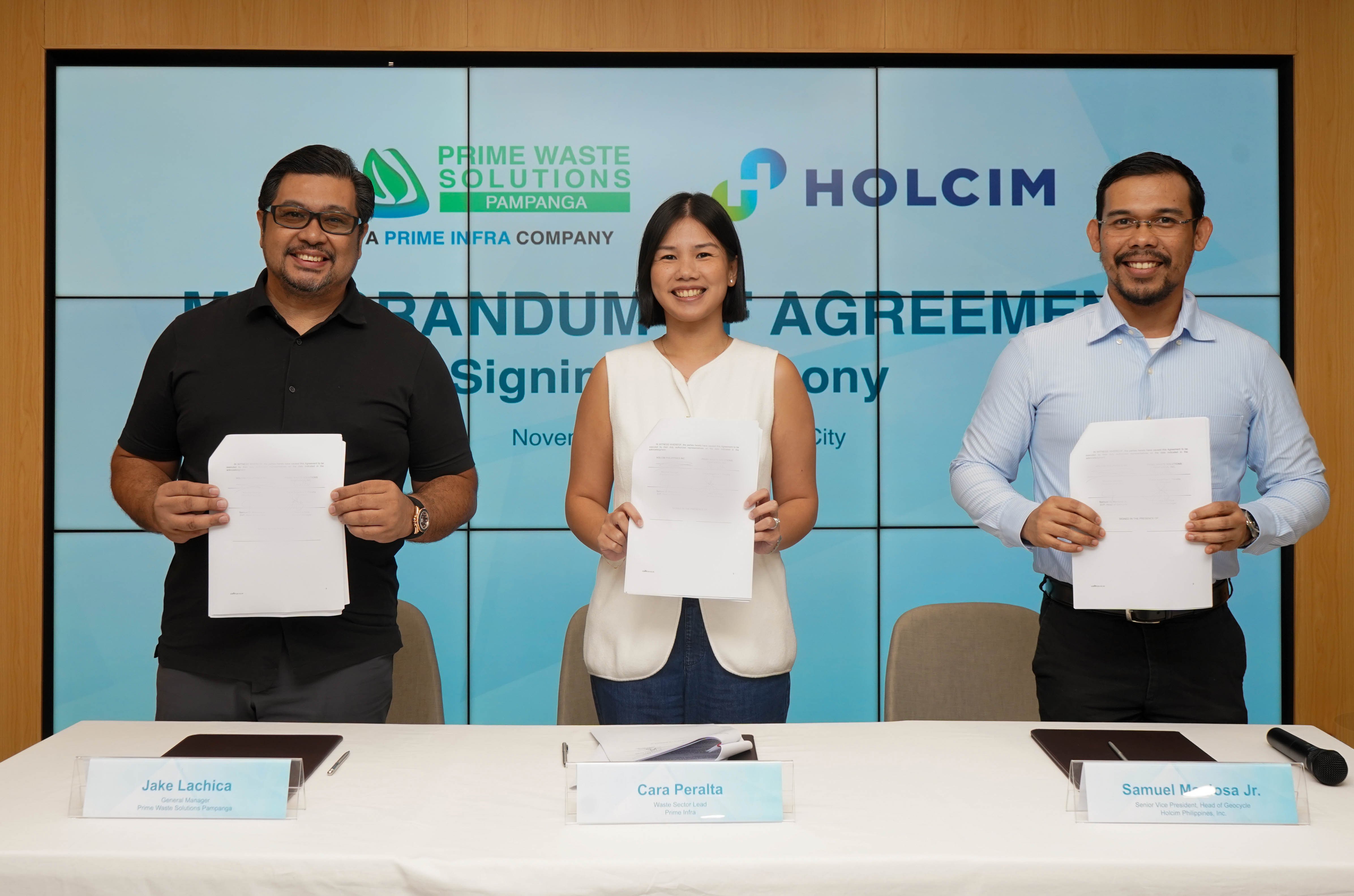 Prime Waste Solutions Pampanga signs RDF supply deal with Holcim. From left: PWS Pampanga General Manager Jake Lachica, Prime Infra Market Sector Lead for Waste Cara Peralta, and Holcim Philippines Senior Vice President and Head of Geocycle Samuel Manlosa Jr.