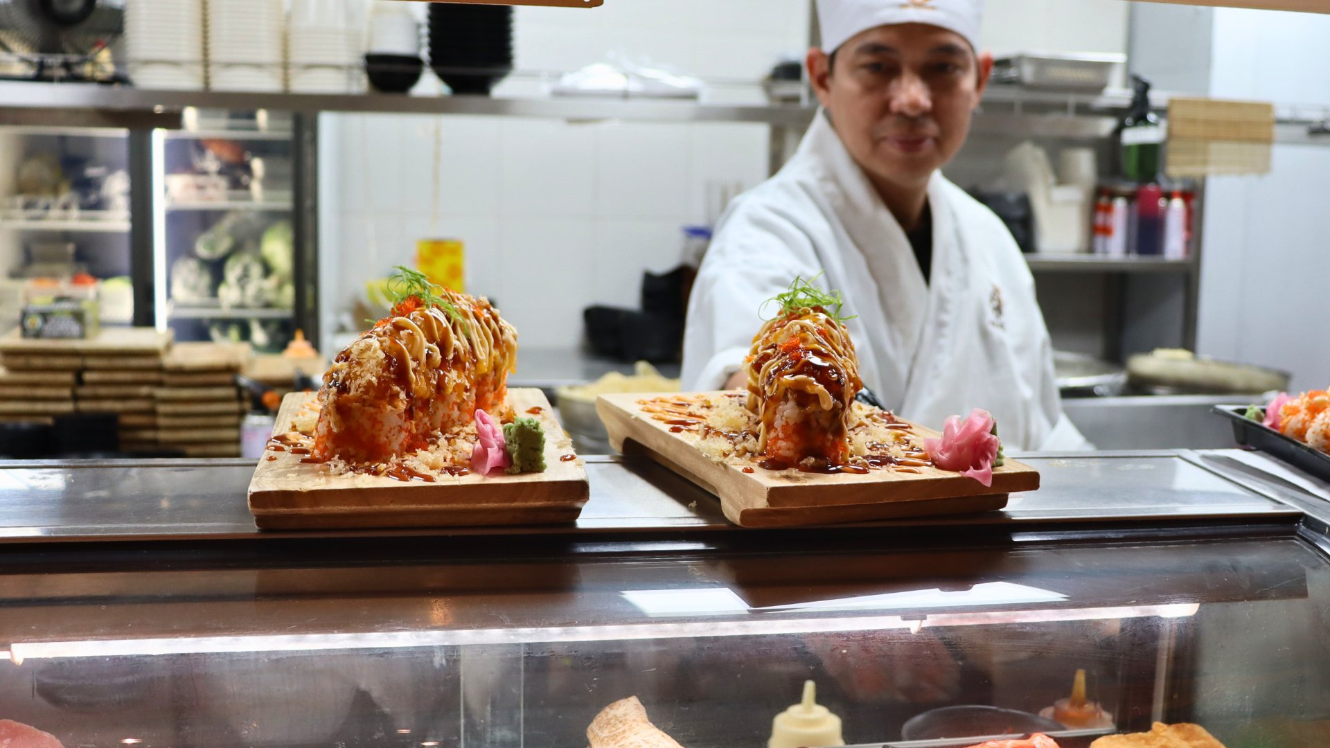 Global feast at the city
