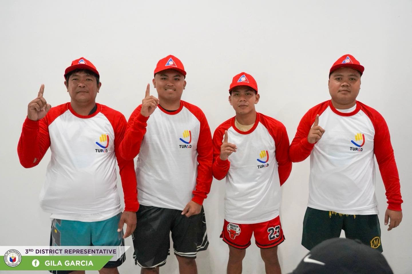 Morong TUPAD workers take on new role as sea turtle protectors