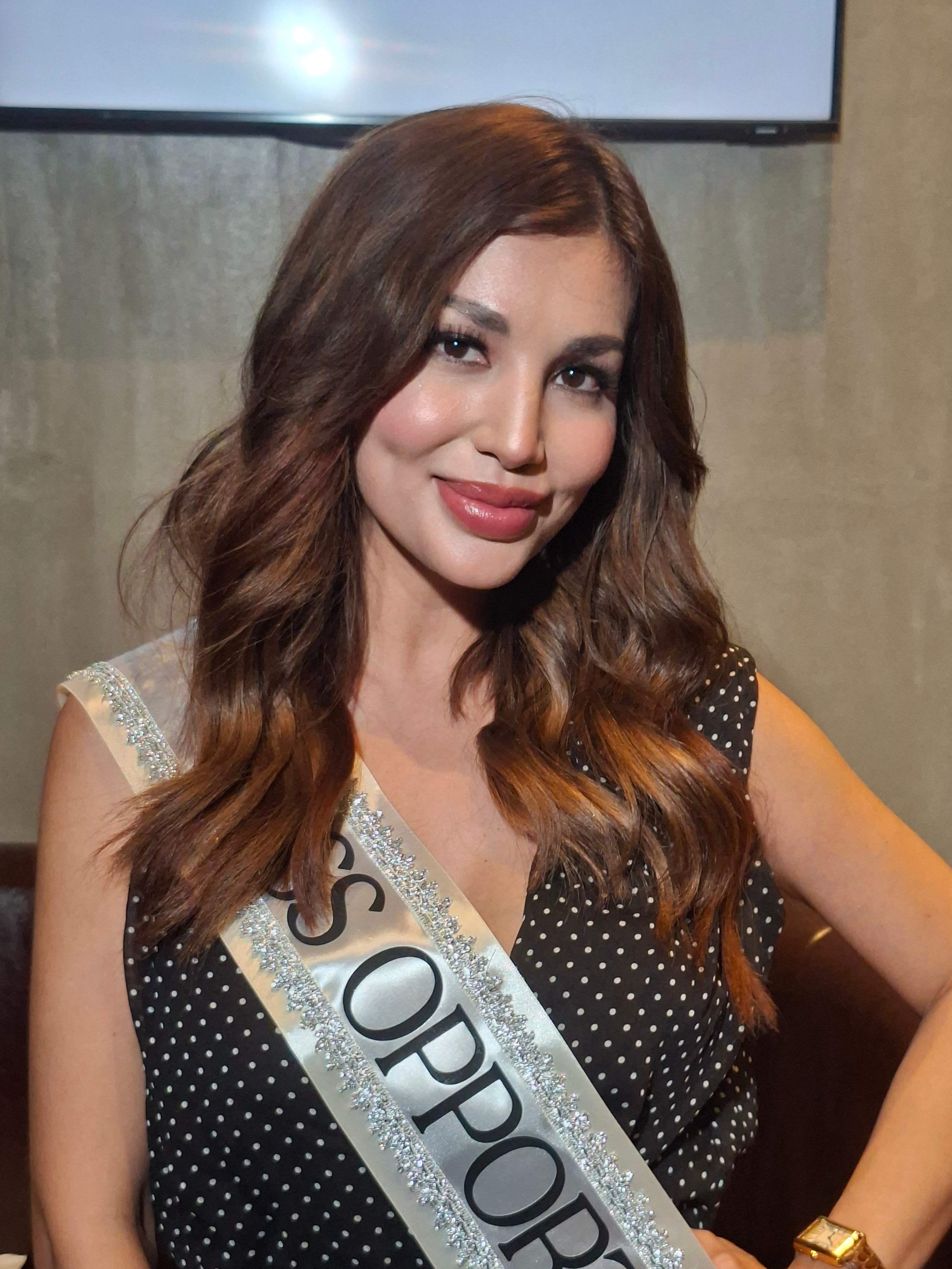 NATHALIE Hart