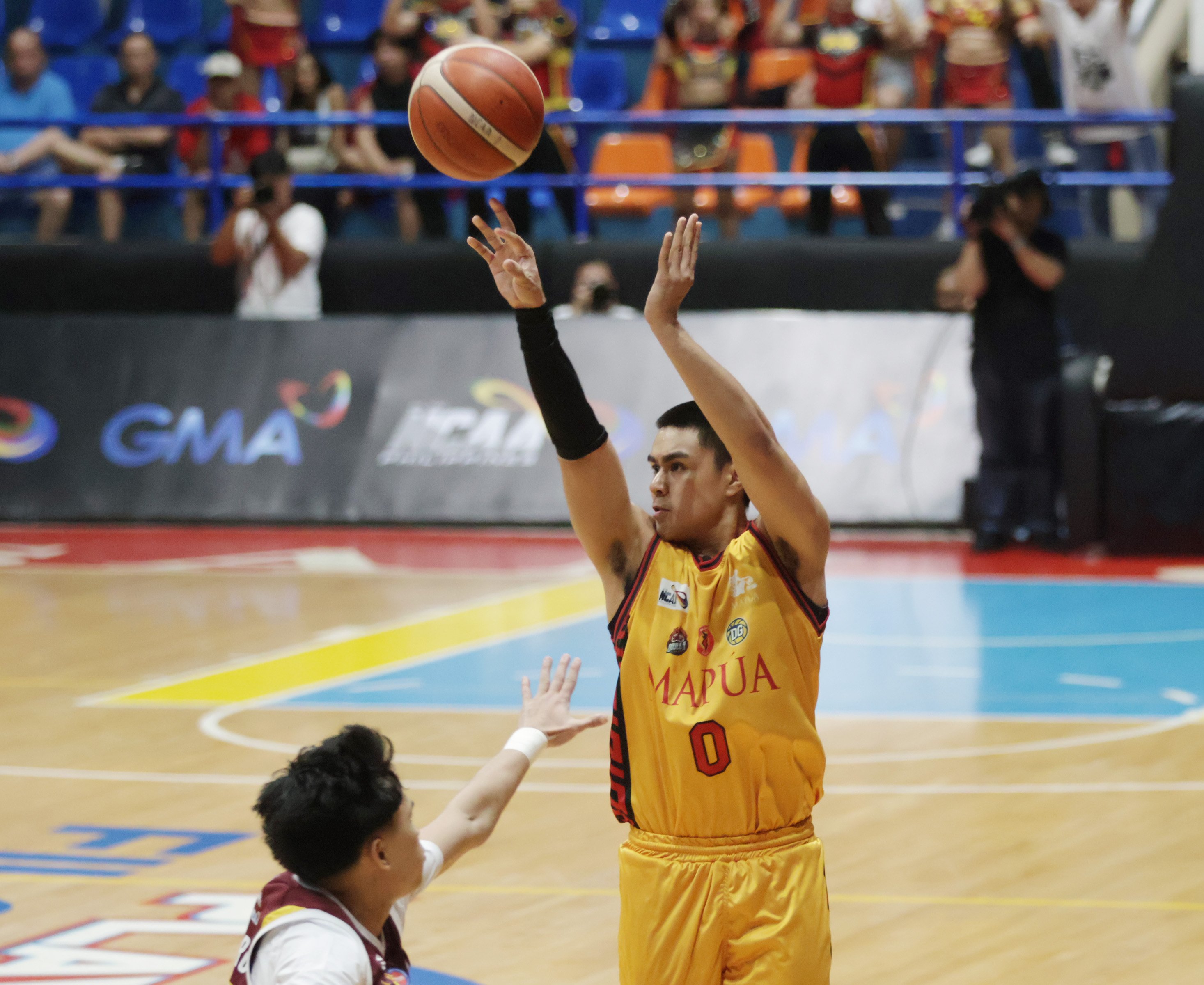Cardinals deal Altas second straight loss