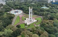 (14 November 2025) A view of 25 hectares of Quezon City Circle surrounded by trees. The Quezon City Green Award once again honored QCitizens’ most exceptional and inclusive climate action and disaster risk reduction initiatives. This year’s awards, comprised of barangays, Sangguniang Kabataan, youth organizations, businesses, hospitals, schools, and civil society organizations and non-governmental organizations, showcased the multi-sectoral, whole-of-city approach that plays a critical role in mitigating and adapting to the inevitable effects of climate change.