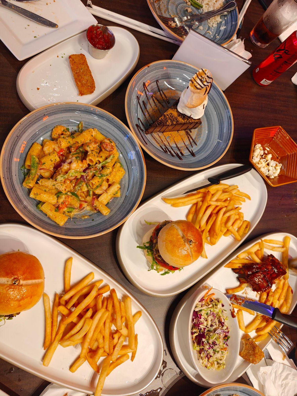 Serving everything from all-time American favorites to bites that hit the Filipino taste just right.