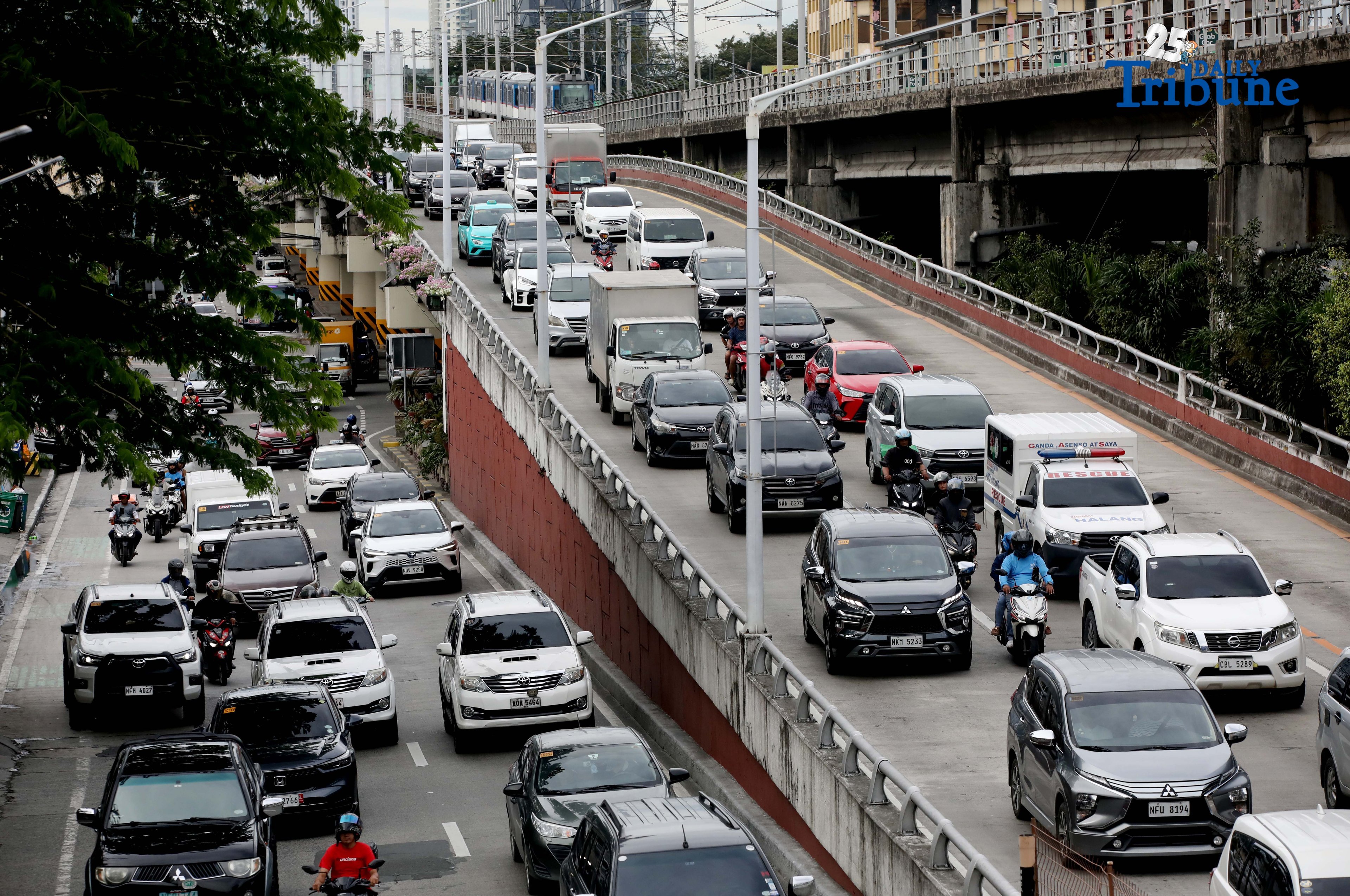 MMDA urged mall operators to avoid mall sales

