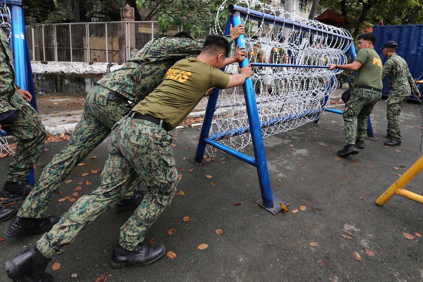 Police personnel install razor wires, concrete barriers, and container vans in various streets leading towards Malacañang compound in Manila on 15 November 2025, in preparation for the upcoming anti-corruption protests.

The following streets, General Solano, Nicanor Padilla, Arlegui, and Mendiola, are no longer accessible to motorists.