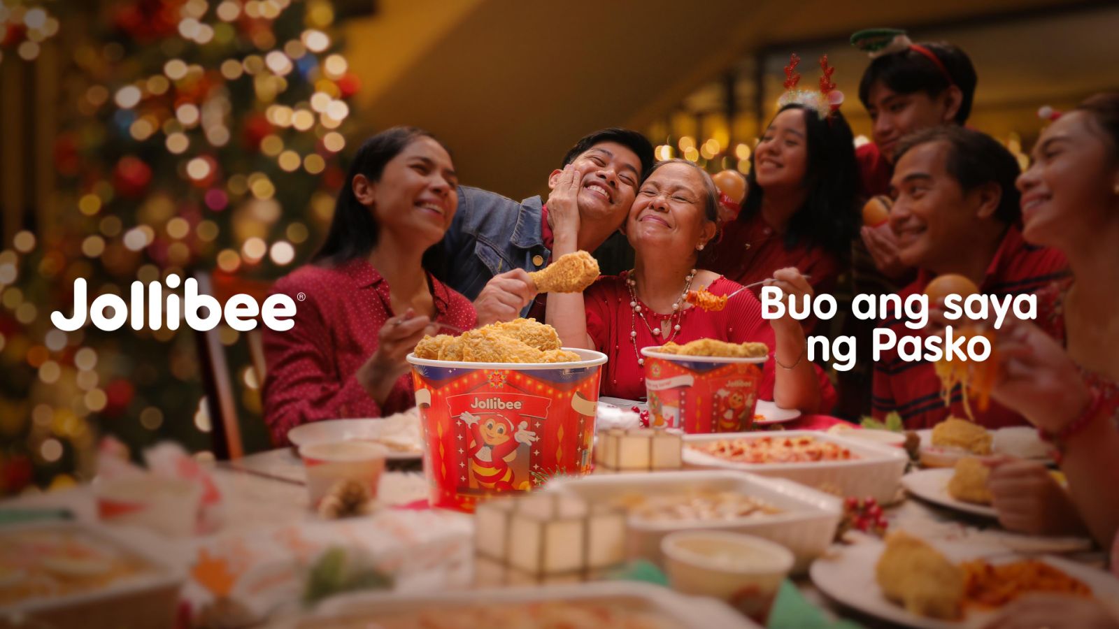 Buo ang Saya ng Pasko: Jollibee celebrates family togetherness