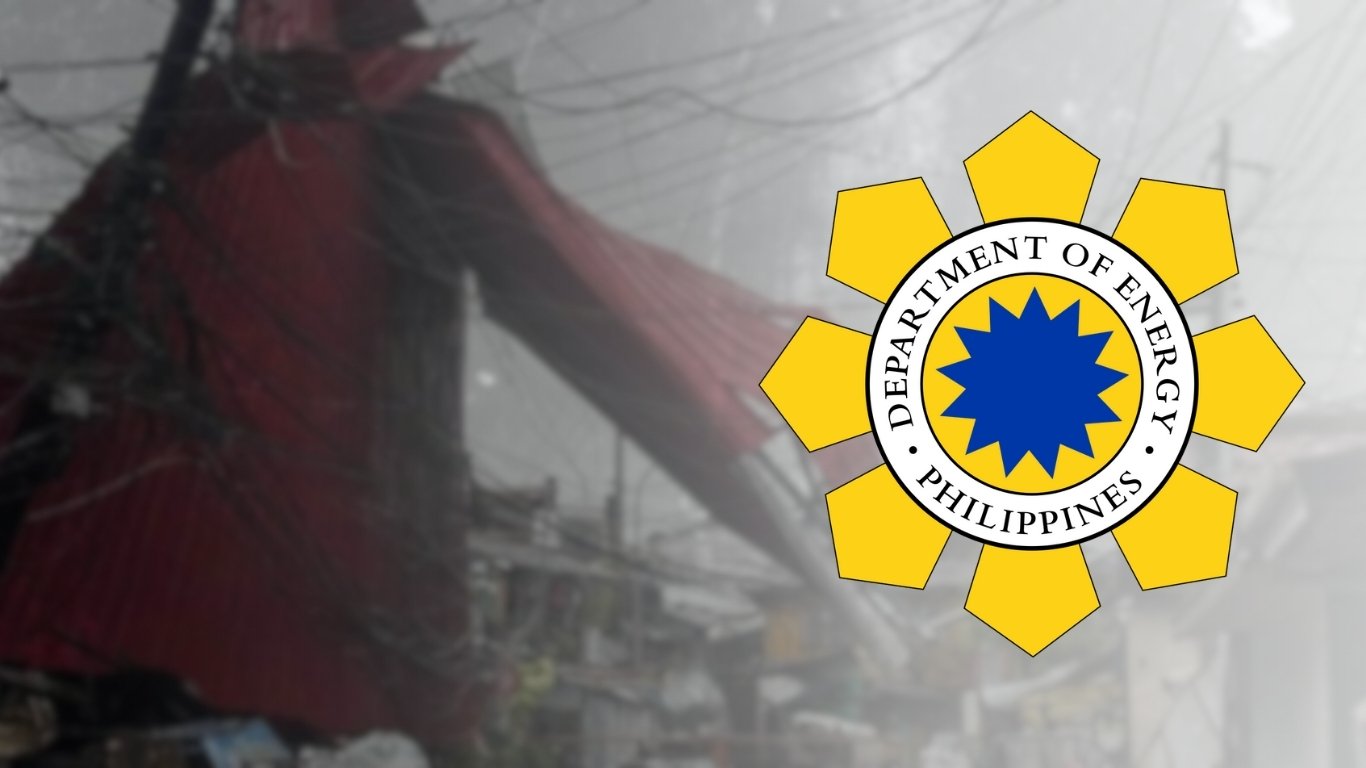 800,000 homes still without power 