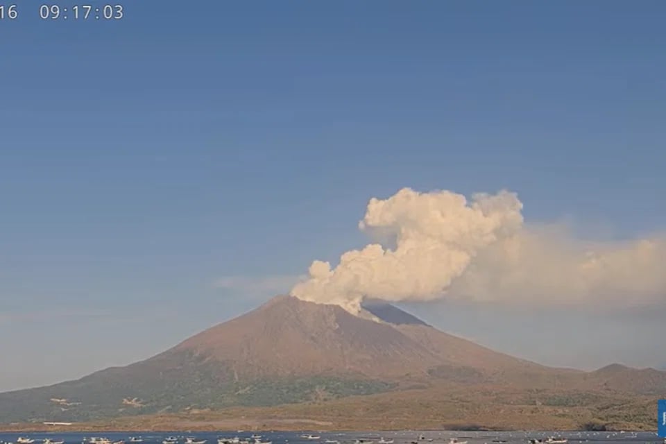 Ashfall warning in Japan as volcano erupts