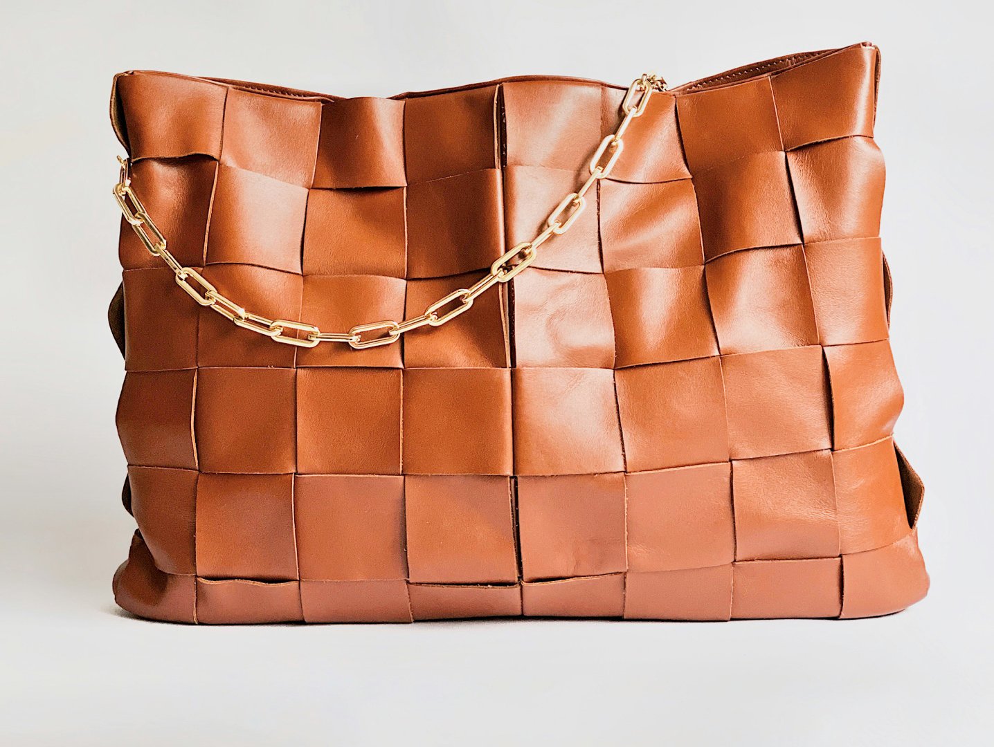 IT’s in the details. One way to tell if a bag is fake is to check the leather.