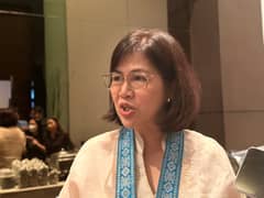 Philhydro Association president Gertrude Roque discusses industry concerns on run-of-river hydro incentives at the sidelines of the group’s Quezon City summit.