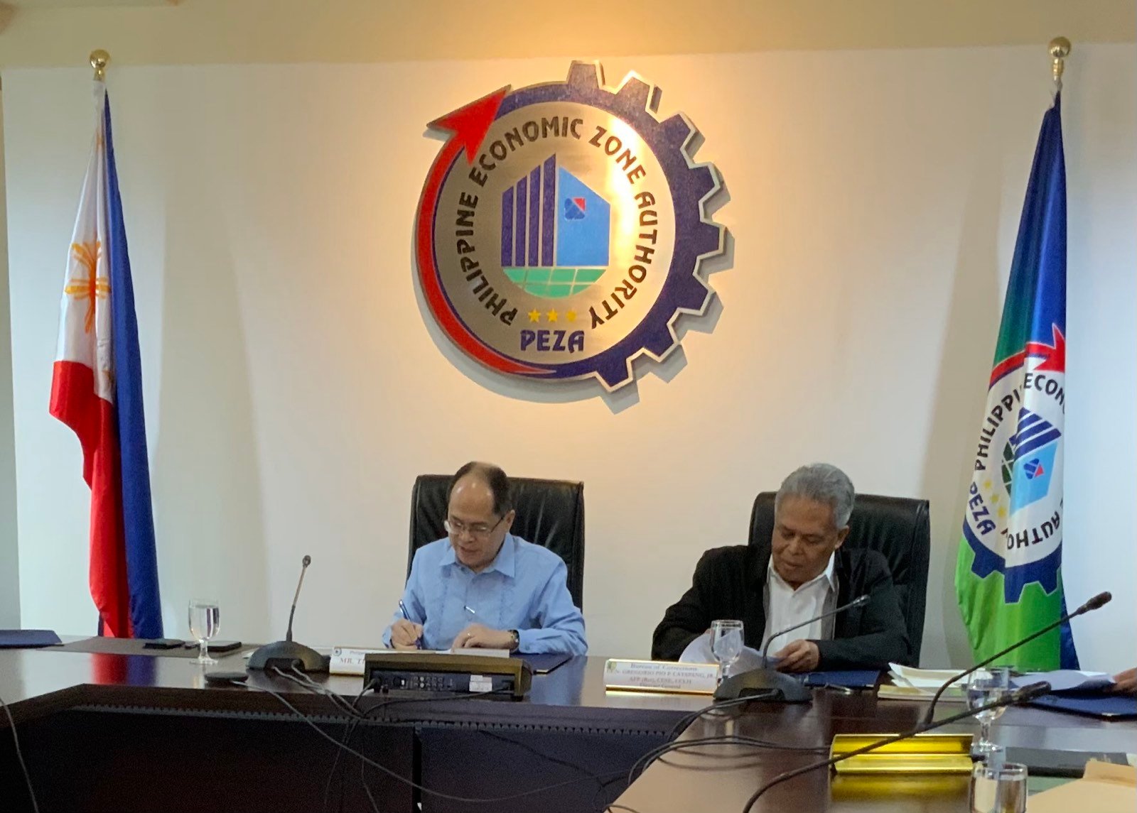 BuCor, PEZA seal partnership to convert Iwahig prison land into Special Economic Zone