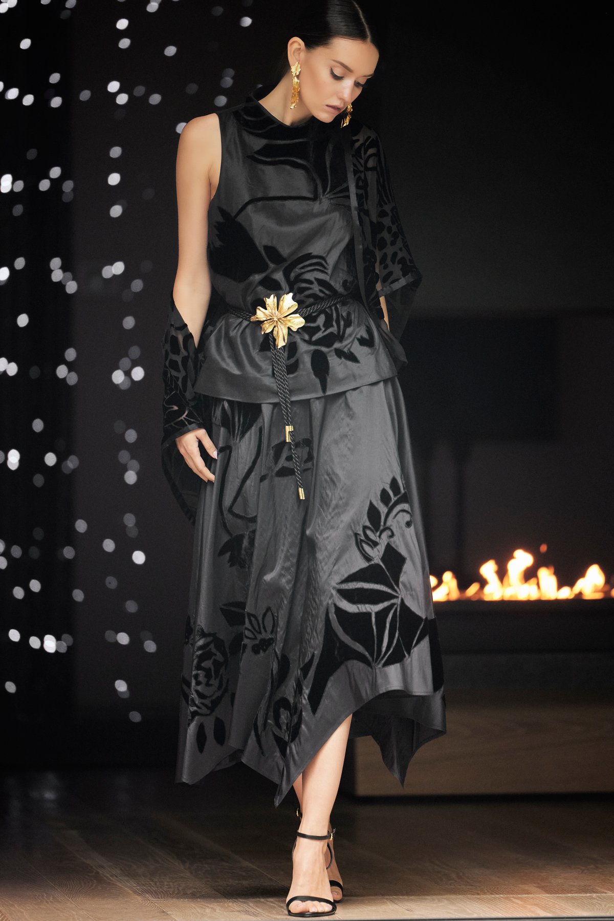 ELEGANCE that moves with you.