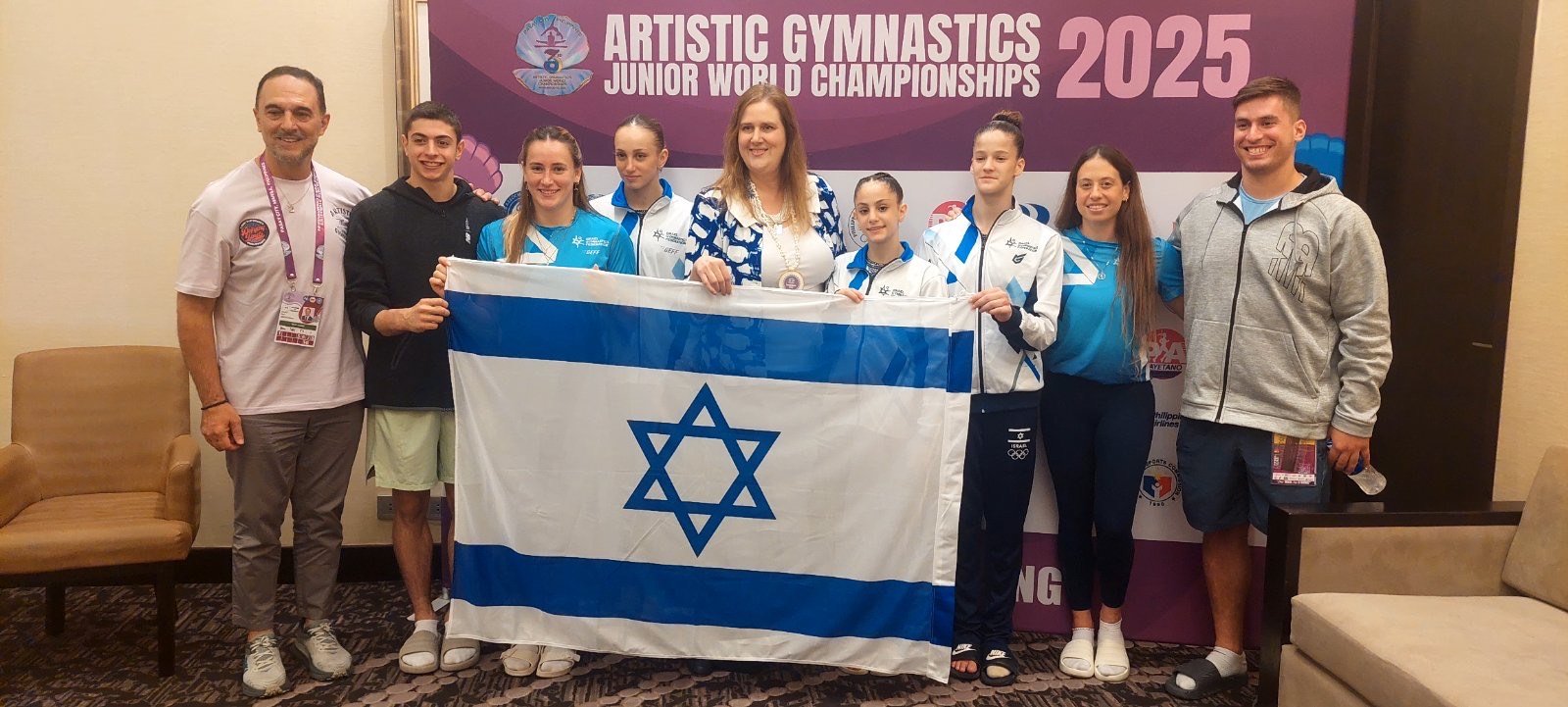 Israelis get warm welcome in Manila
