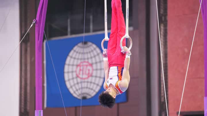 KARL Eldrew Yulo puts on a dazzling display of grit, grace and power to qualify in the finals of four events in the 3rd FIG Artistic Gymnastics World Championships late Thursday.