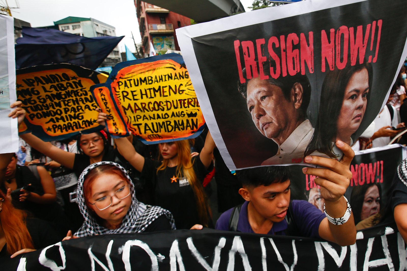 Students and your organization along U-Belt and Taft Avenue march to Mendiola on Friday afternoon, 21 November 2025, for the national day of walkout. They are calling for the resignation of President Ferdinand Marcos Jr. and Vice-President Sara Duterte and all public officials involved in the massive corruption.