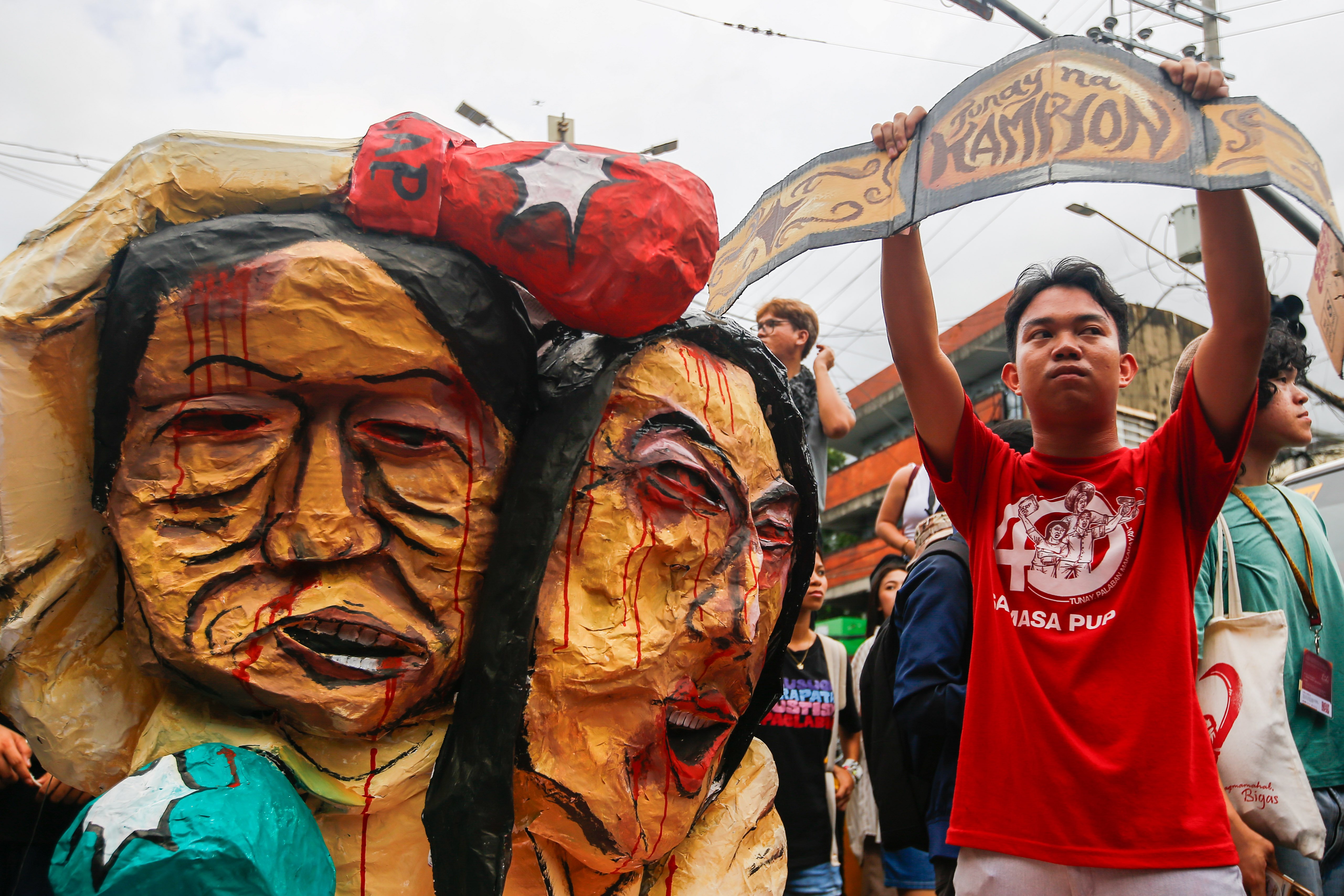 Sara resignation call not self-serving, VP can lead corruption fight — Panelo 