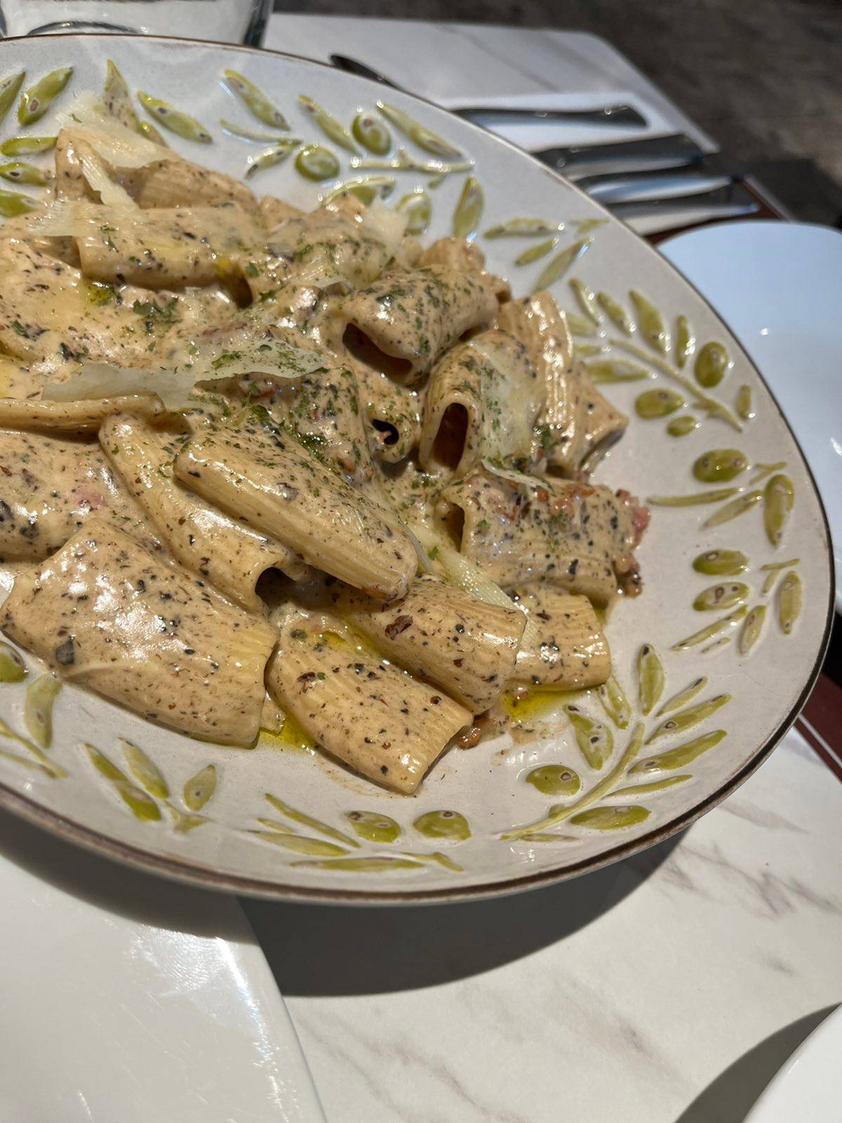 Rigatoni Tartufata.