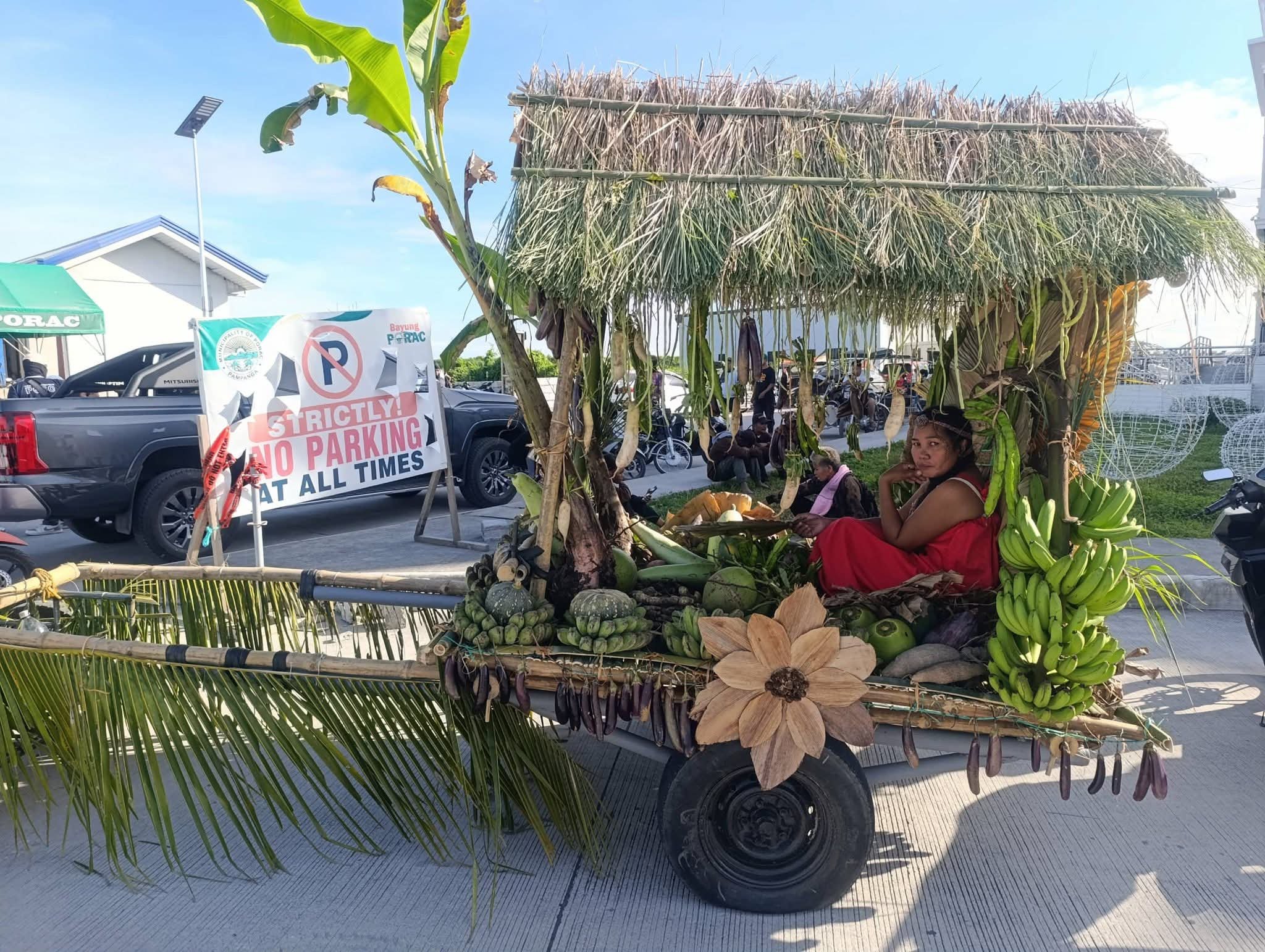 Porac marks 13th Farmers’ Day with float parade and festivities