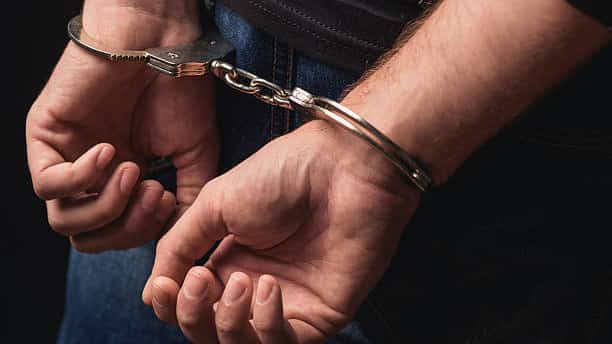2 arrested for alleged extortion in Cainta