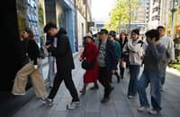 Japan businesses brush off worries over China tourists
