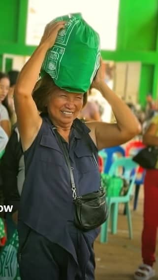 SOME 8,000 Kalinga Packs were donated through Operation Tulong Express to families affected by ‘Tino,’ including SM employees.
