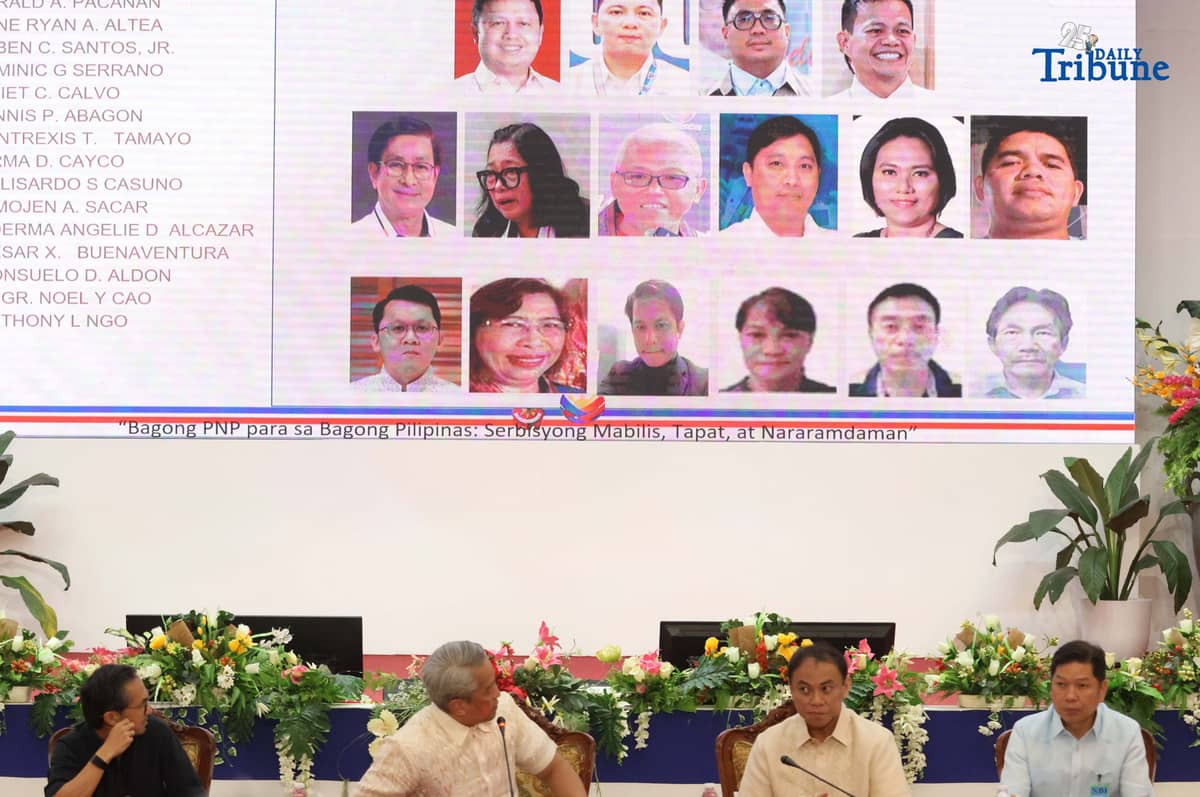 (November 24 2025) SILG Jovic Remulla along with PNP Chief Melencio Nartatez, DPWH Secretary Vince Dizon, DOJ Secretary Fredderick Vida, and NBI OIC Angelito Magno, shows a photo of the suspect involved in a flood control project during the press-conference held at Camp Crame in Quezon City on Monday November 24 2025, they also urged any other suspects to voluntarily surrender, warning that a manhunt could be initiated with uncertain outcomes for those who evade capture. Photo/Analy Labor
