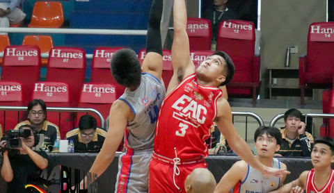 Generals, Bombers chase quarters bus