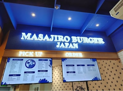 From Fukuoka to Manila: Japan’s golden buns make its debut