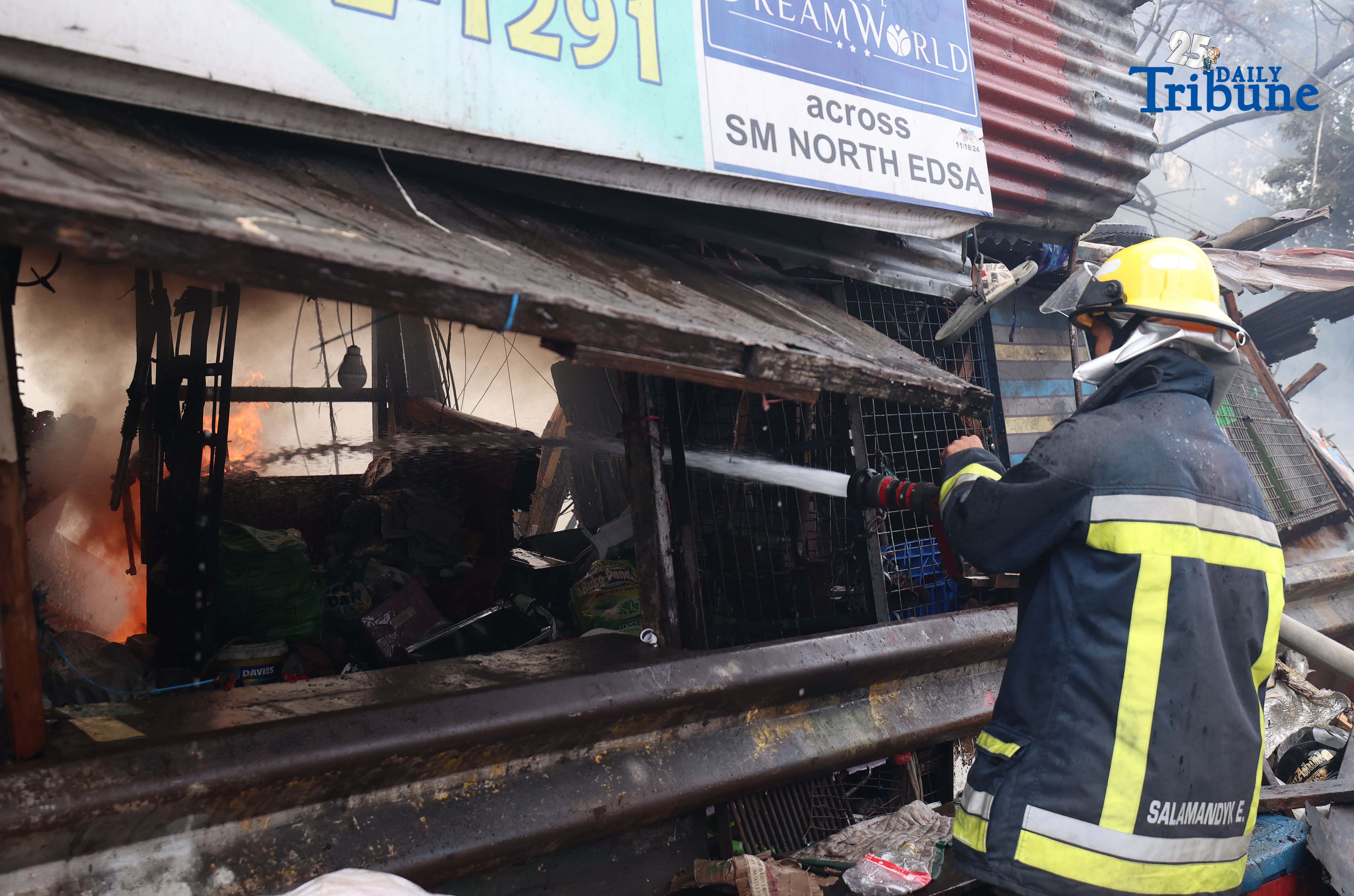 Third-alarm blaze displaces 85 families in QC