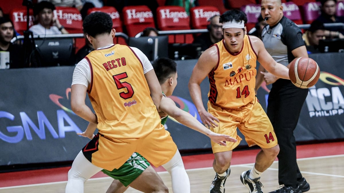 Knights, Cardinals refuse to surrender