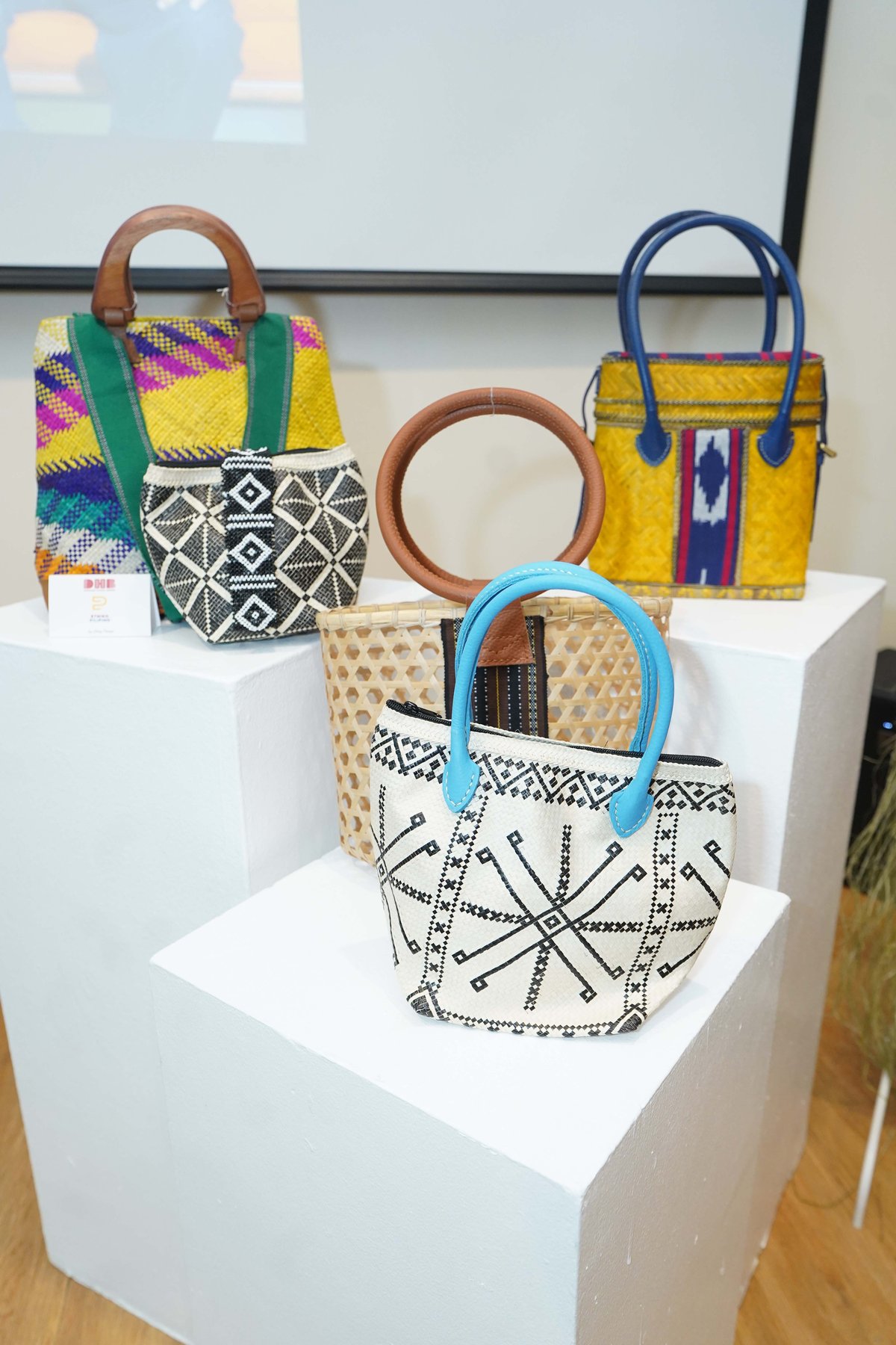 These stunning bags by Etniko Pilipino are among the beautiful things you will find at the Designers’ Holiday Bazaar.