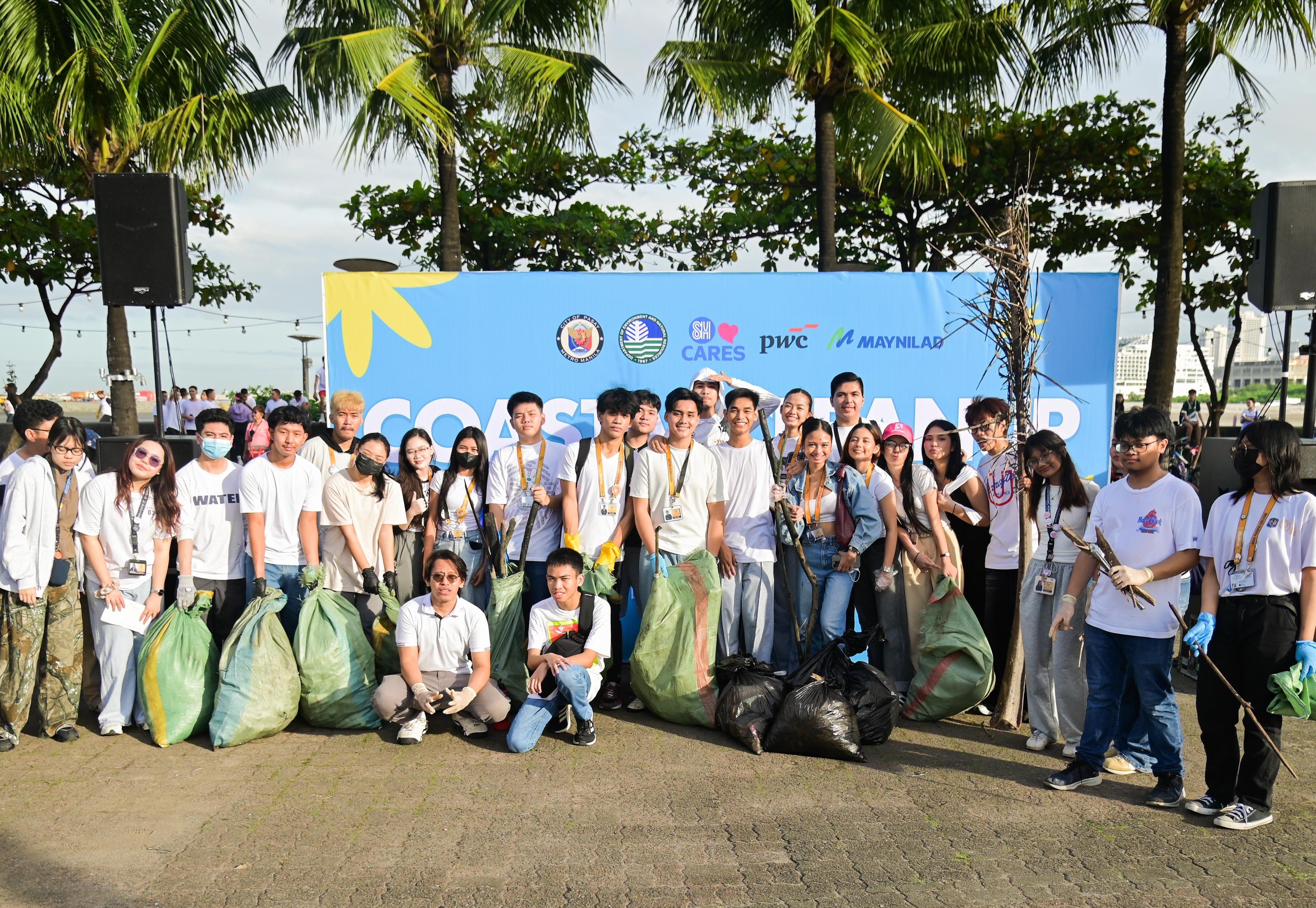 Over 50,000 volunteers take part in SM Cares coastal cleanups