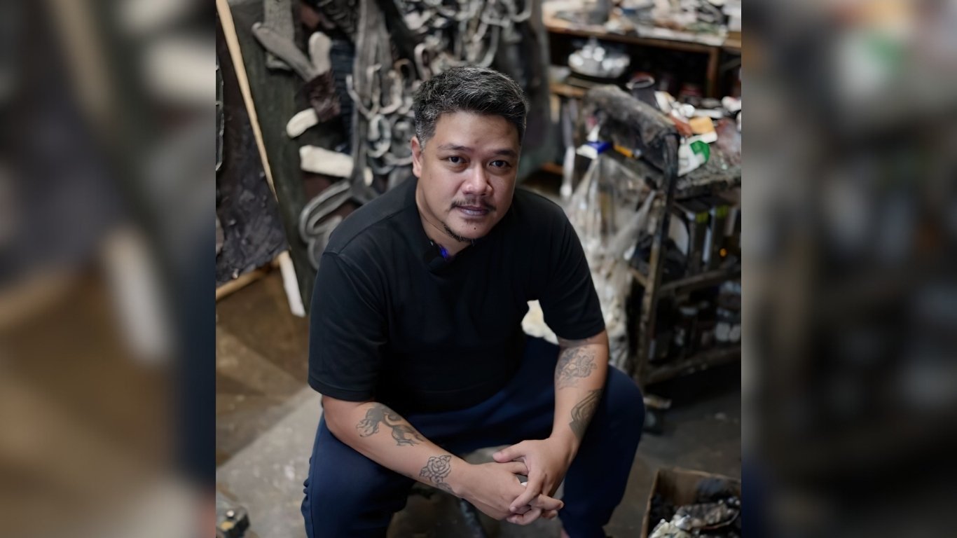 Where noise meets the sacred: Jigger Cruz’s ‘Hail Holy Eyes’
