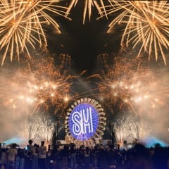 SM Pampanga lights up Pampanga Eye for Biggest Lantern of Hope